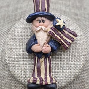 Patriotic Uncle Sam Brooch/pin - Blue and Red